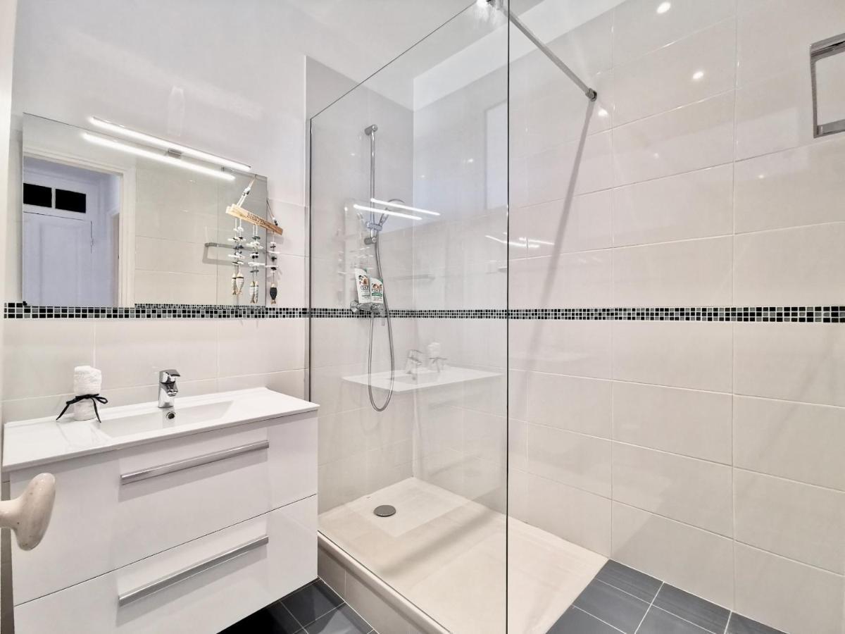 Le Foch2 By Booking Guys Villefranche-sur-Mer Eksteriør billede