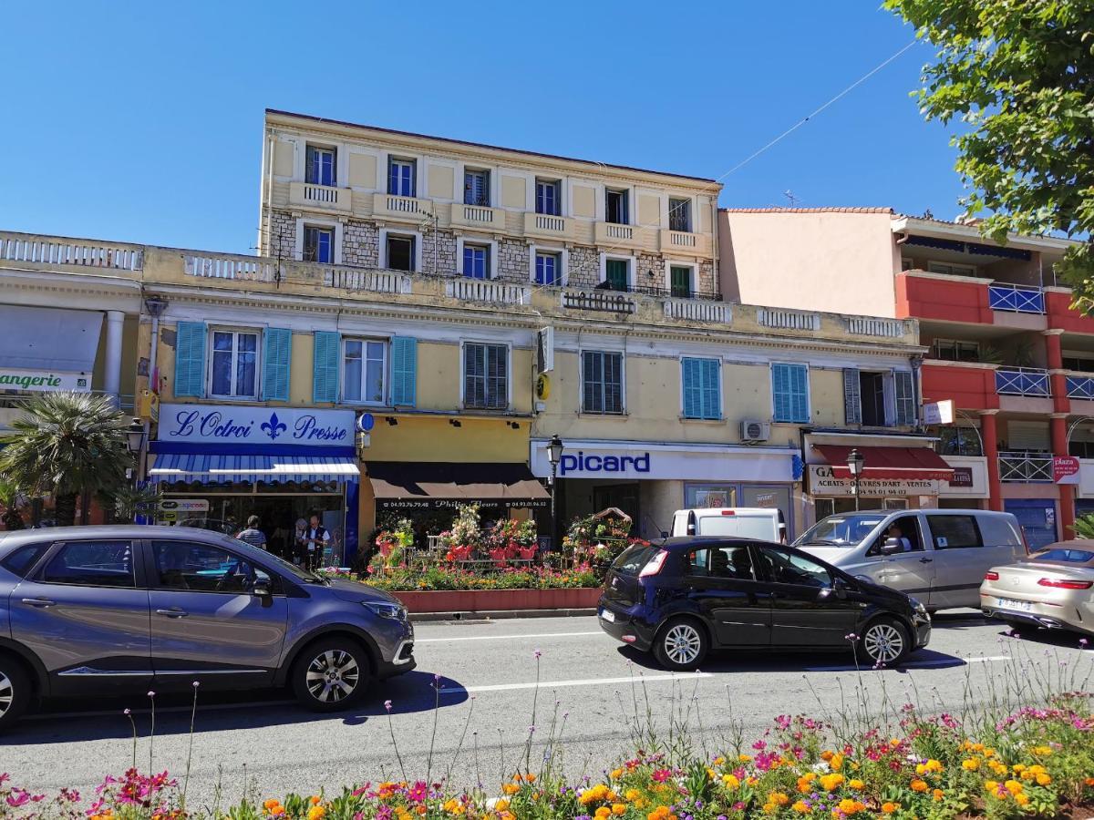 Le Foch2 By Booking Guys Villefranche-sur-Mer Eksteriør billede